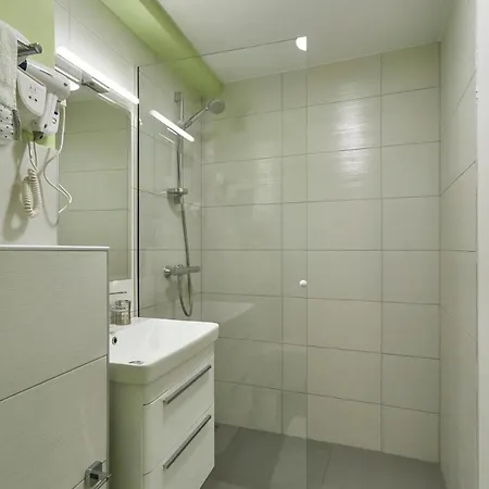 Iza Roka Apartamento *