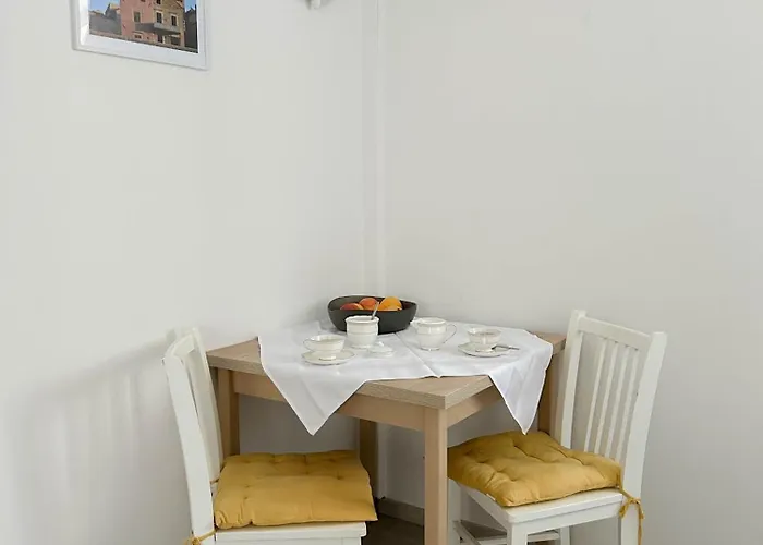 Iza Roka Apartamento