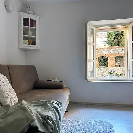 Iza Roka Appartement