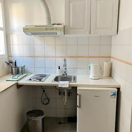 Iza Roka Dubrovnik